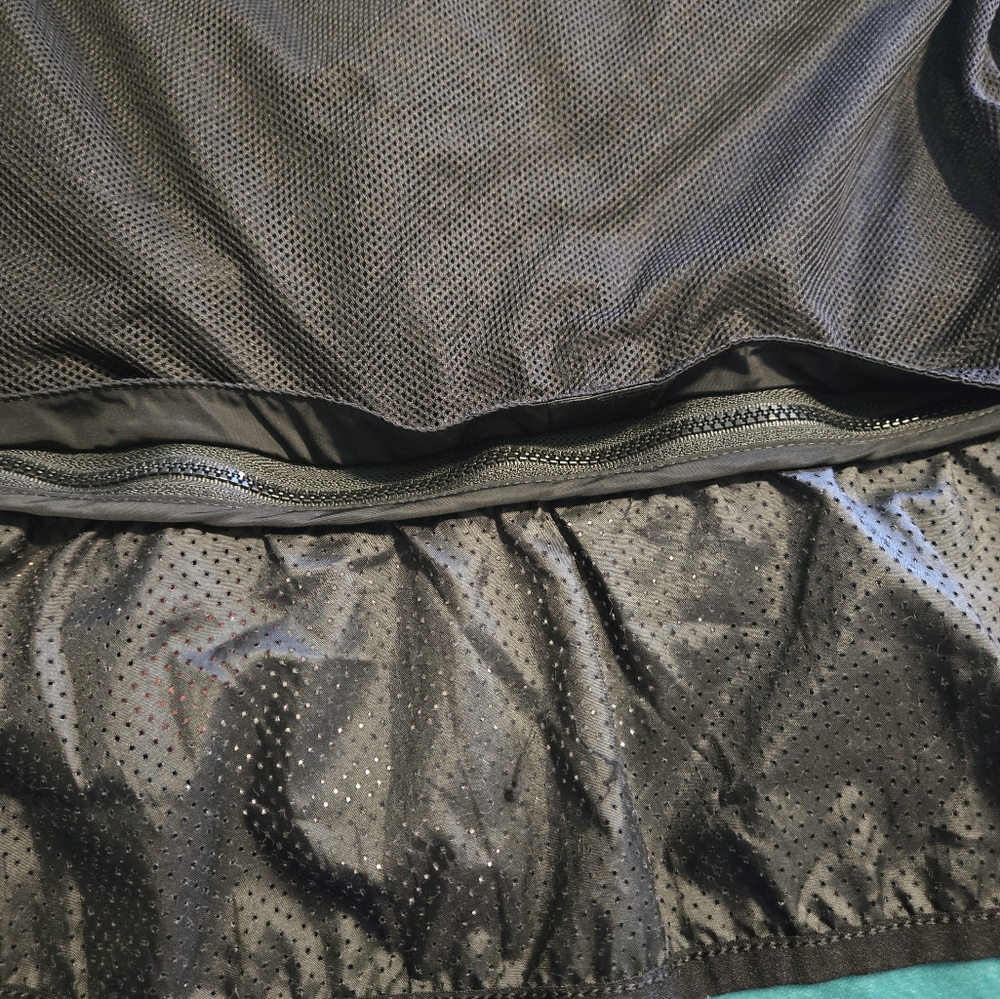 Black Puma Extreme Frills Bomber Jacket - Picture 14 of 15
